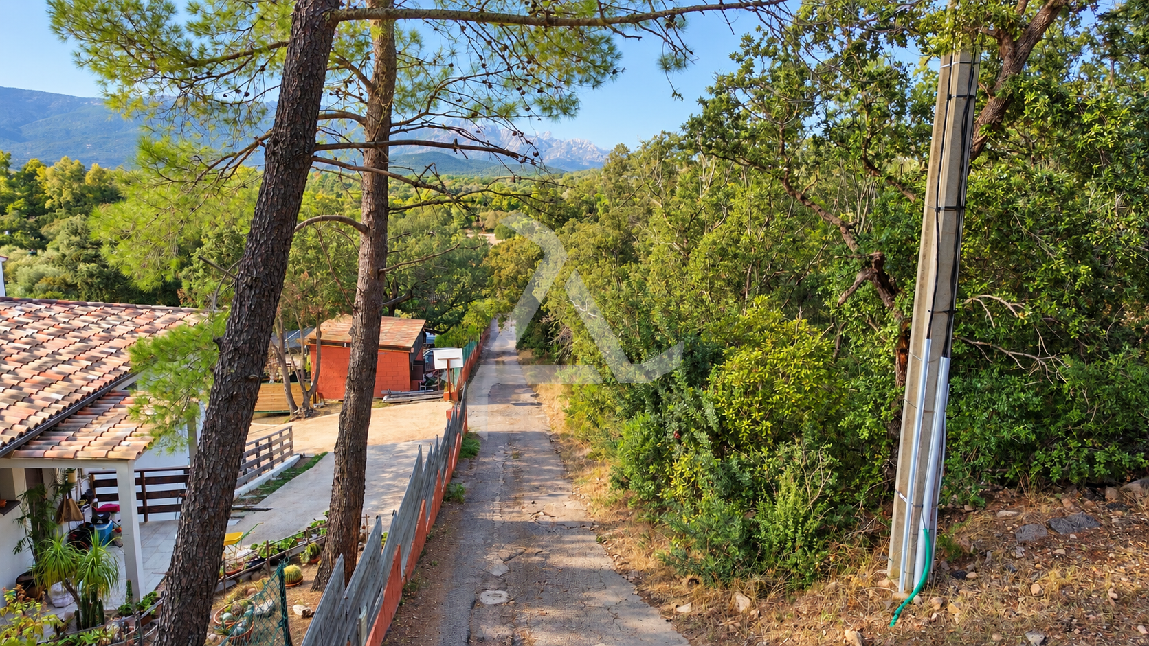 Terrain constructible à vendre à Porto vecchio, 18 830 m² – photo 2 sur 13